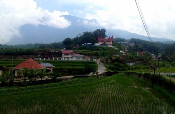 Photos: Koto Baru, West Sumatra, Indonesia (2016)