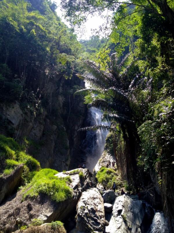 palu waterfalls sulawesi