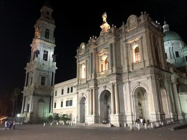 pompei central square by night - new pompei photo album