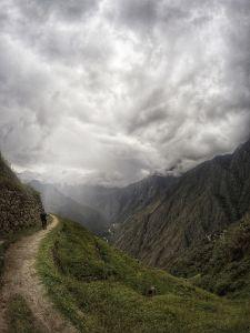 trekking inca trail in november