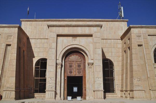 saddam hussein's palace, babylon, iraq free downloadable travel images