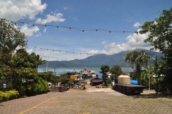 Lake Coatepeque's developed shore el salvador