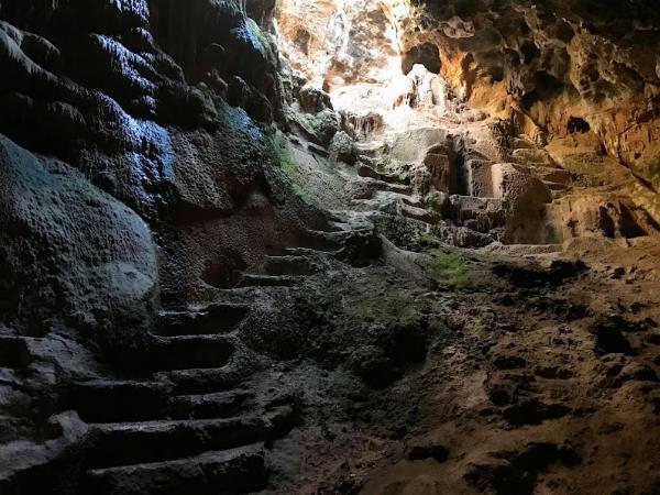 vari cave (archedimos, nympholyptos) interior athens greece
