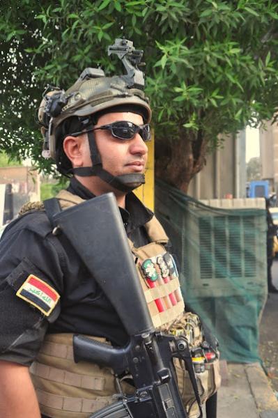 Iraqi special-forces fighter in the streets of Baghdad