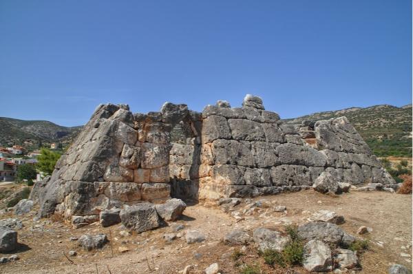 elliniko pyramid greece