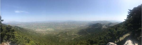 panoramic view of boeotia from mount cithaeron - site of plataea battle