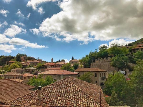 stemnitsa greece village view 