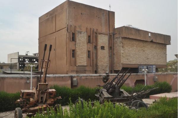 Artilleries outside of Amna Suaraka Museum in slemani, iraqi kurdistan