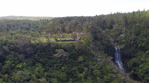 Distant aerial view of alexandra waterfall and its viewpoint in mauritius