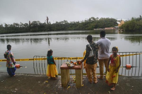 indian family at shiva festival in mauritius