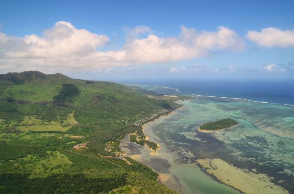 south view from the top of le morne brabant