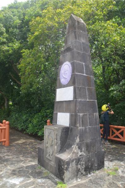 monument of the first landing on mauritius