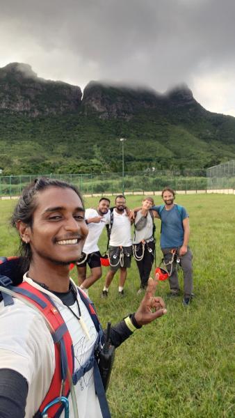 team to climb pieter both mountain in mauritius