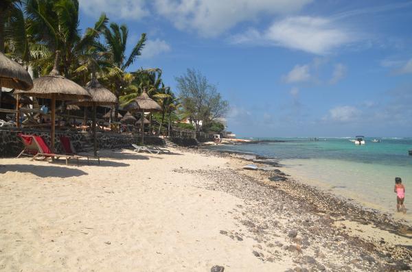 Bastide sur Mer Resort beach blue bay