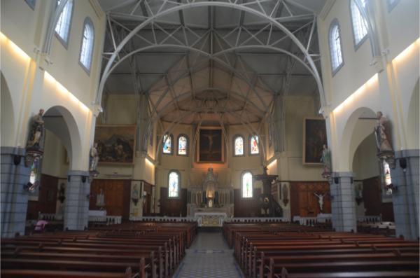 saint louis cathedral’s nave inside 