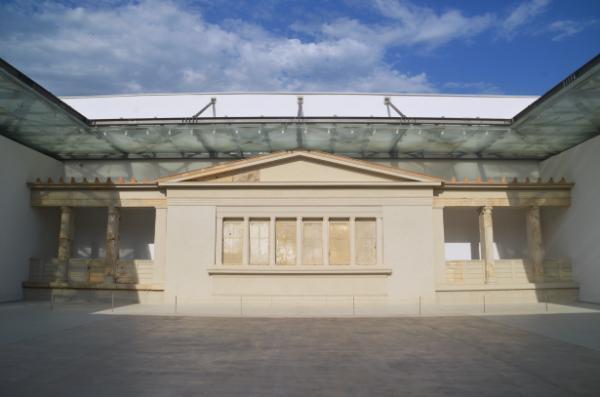 Inner yard of the New Vergina Museum