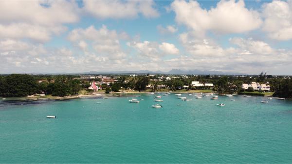 bain boeuf beach in mauritius