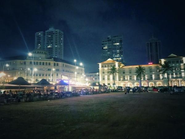 Colombo by night, capital city of sri lanka