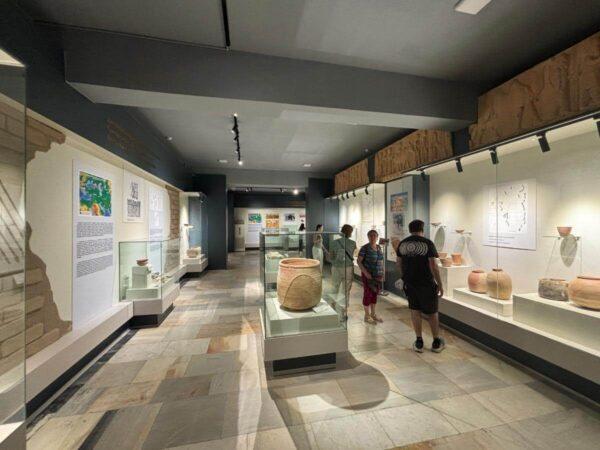 Inside Samarkand’s afrasiab history museum