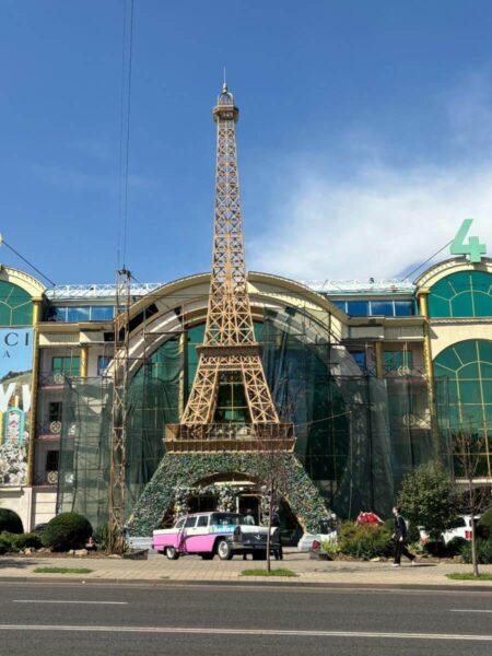 Mini Eiffel Tower in front of an Almaty mall