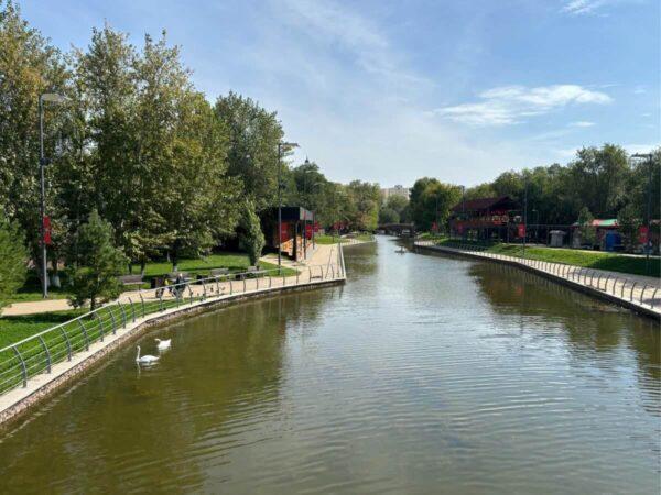 A peaceful stroll through Astana Park