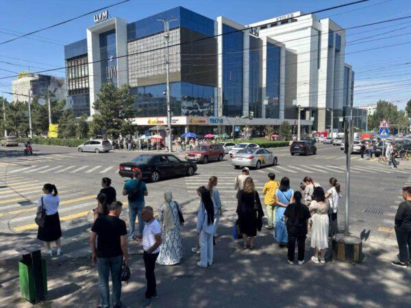 Busy crossroad in modern downtown Bishkek