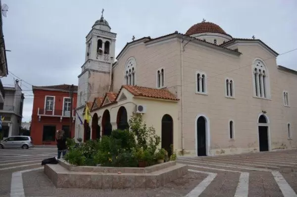 photo of a church in istiaia town on euboea island, greece