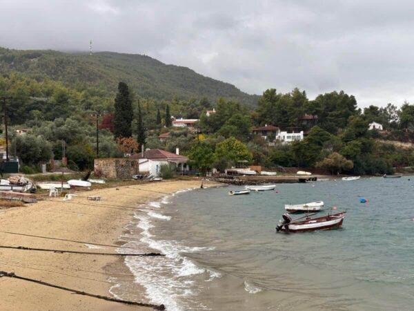 Mylos Beach, agios georgios gialtron on evia island