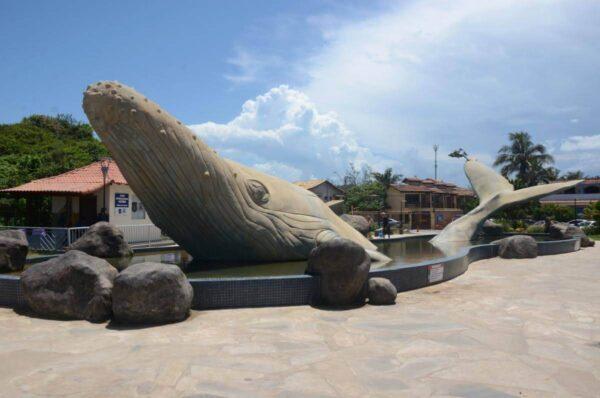 Whale sculpture in Praça da Baleia, costa azul, rio das ostras