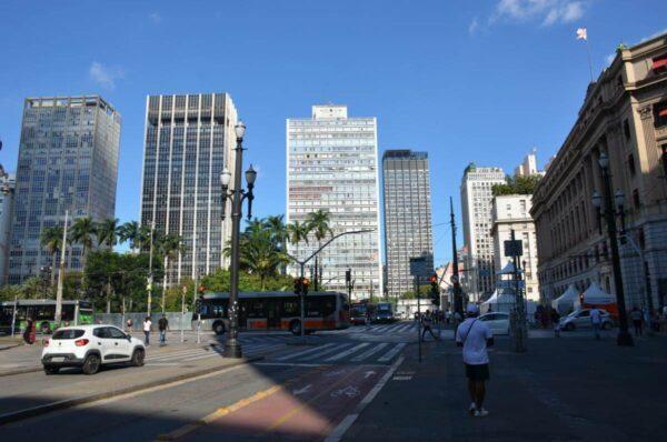 high rise buildings in downtown sao paulo